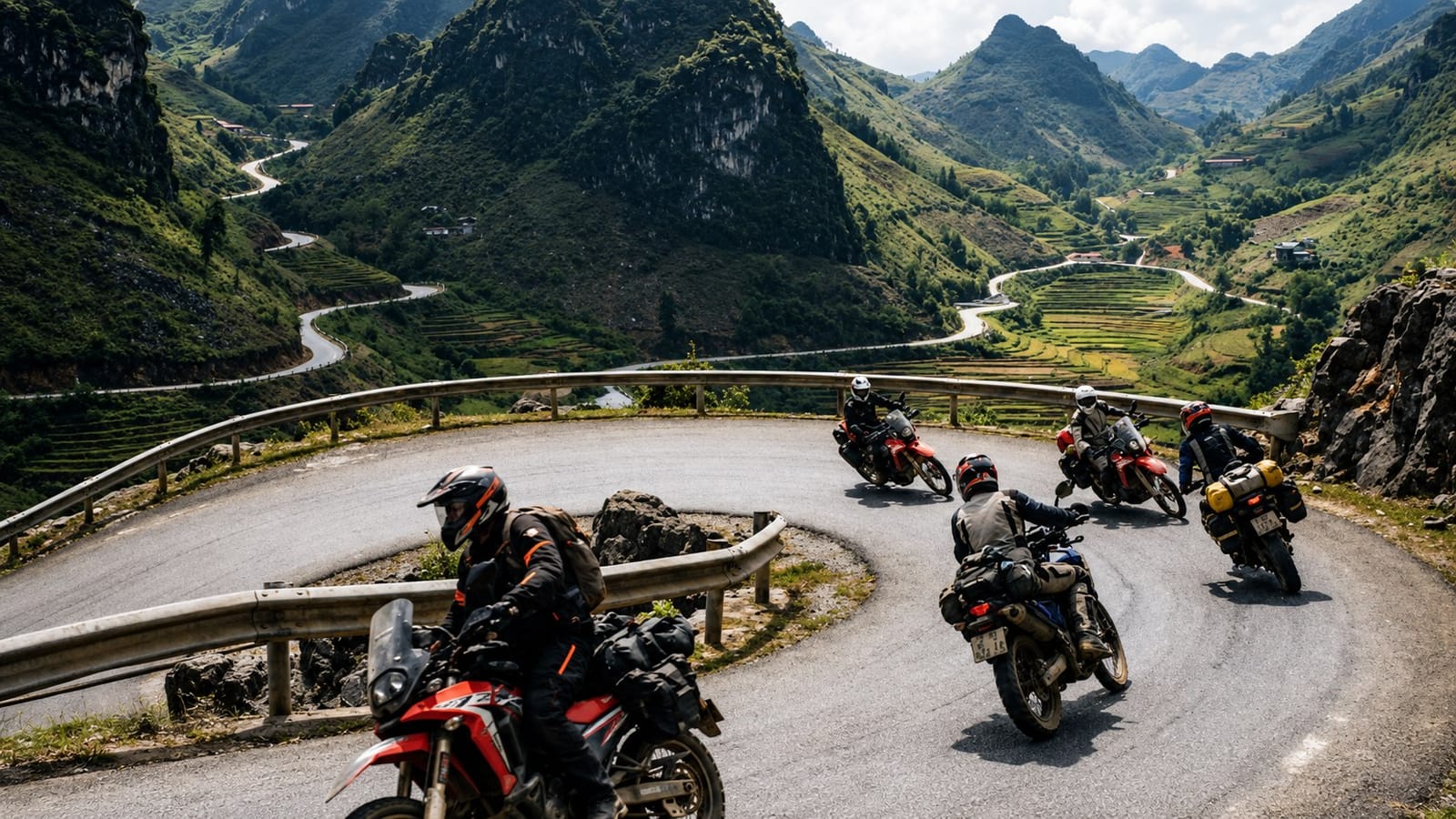 Panoramic view of the Ma Pi Leng pass